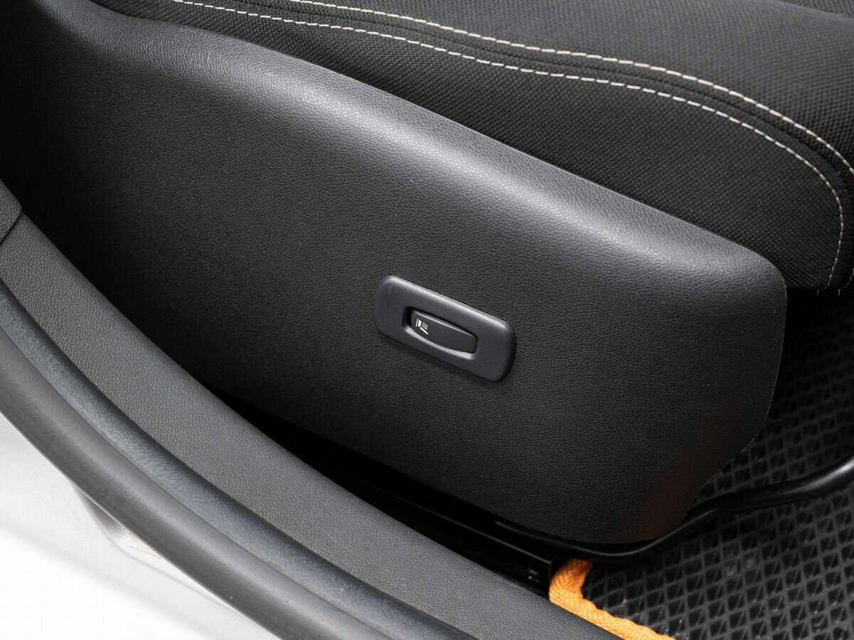 Renault Fluence, 2013 Фото №14