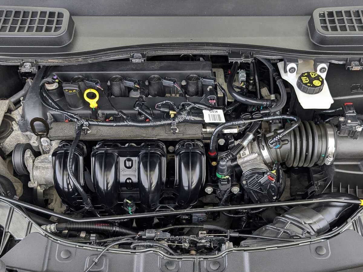 Ford Kuga, 2018 Фото №9