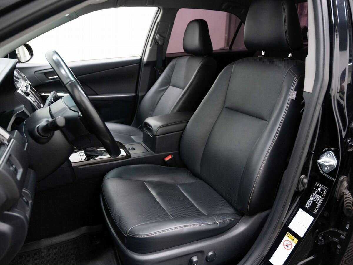 Toyota Camry, 2018 Фото №11