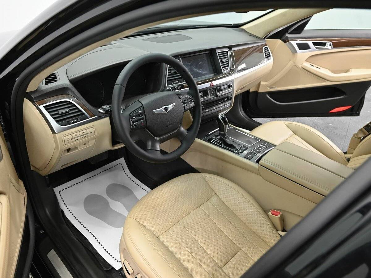 Hyundai Genesis, 2016 Фото №8