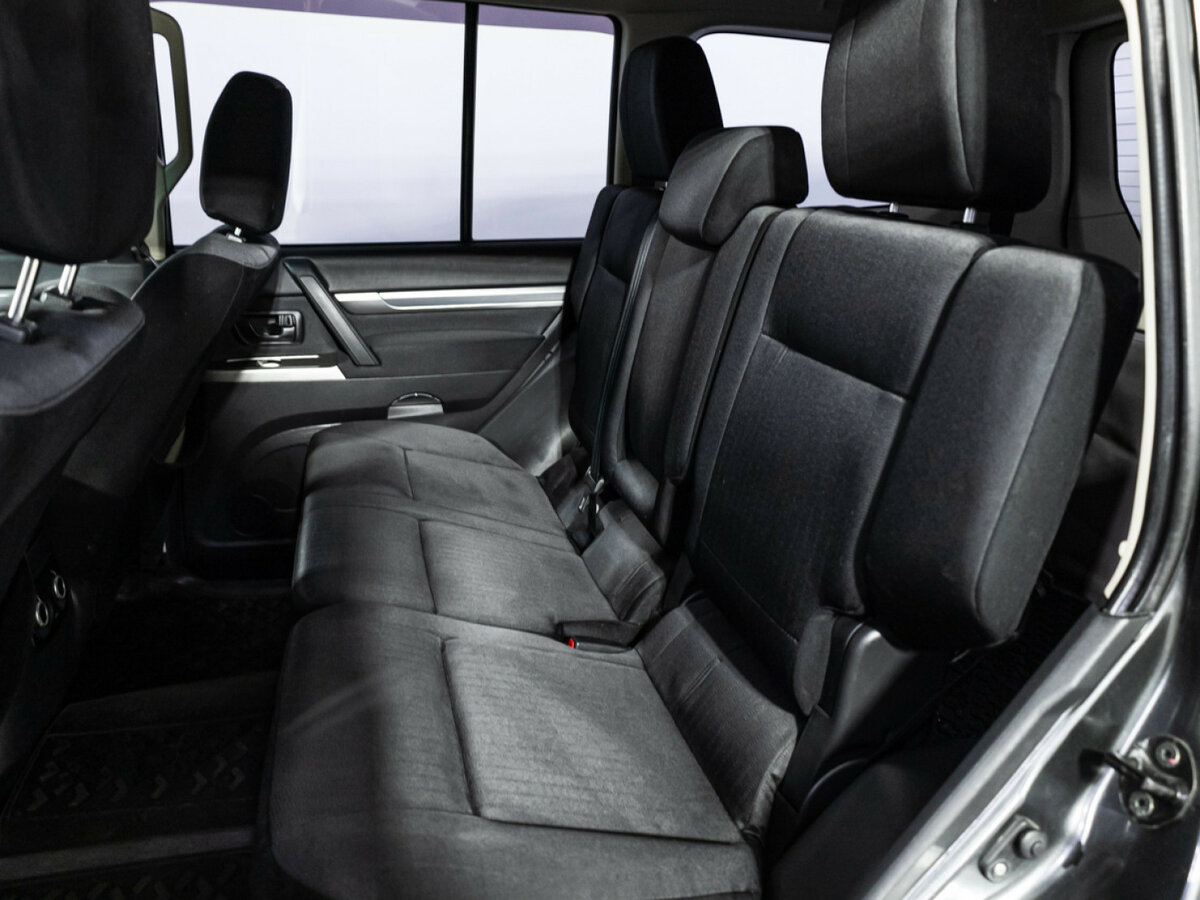 Mitsubishi Pajero IV Рестайлинг 2, 2015 Фото №9