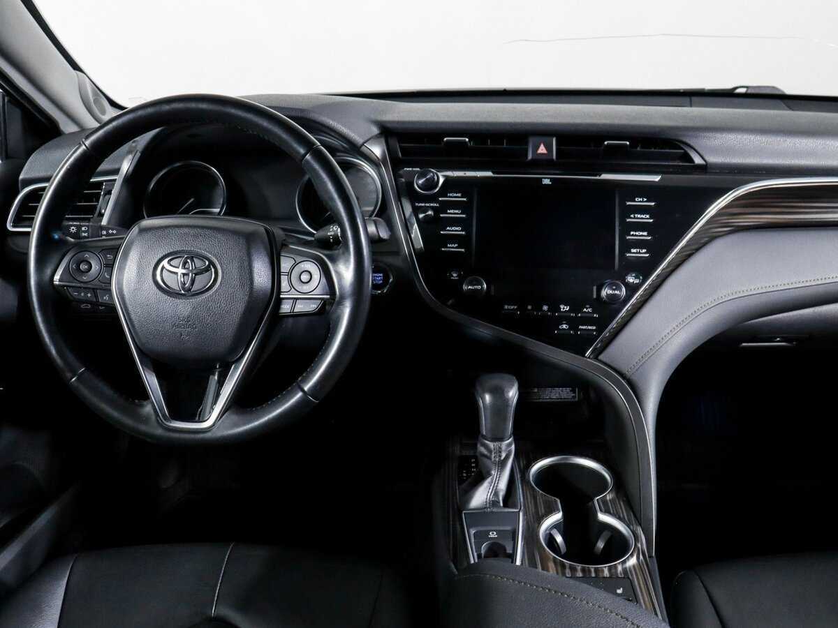 Toyota Camry, 2018 Фото №9