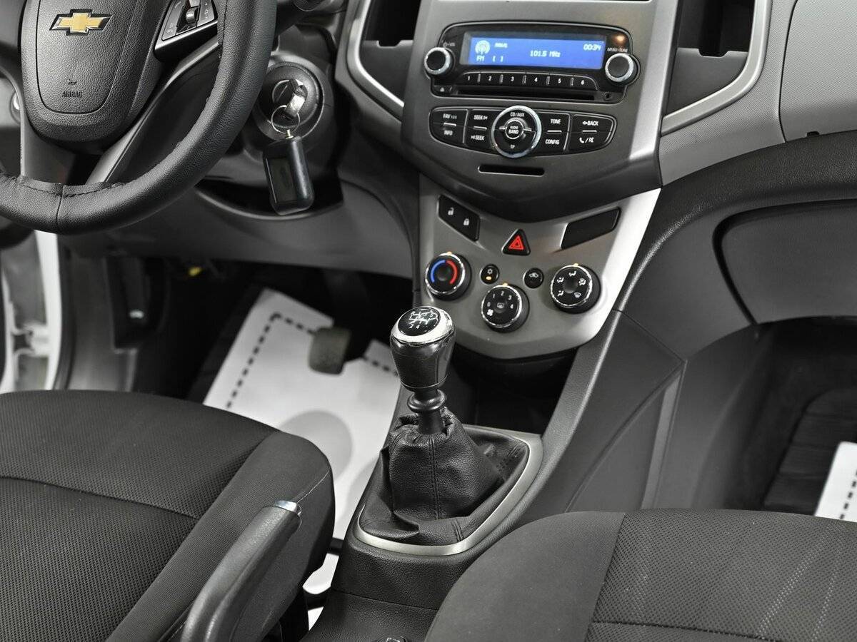 Chevrolet Aveo, 2012 Фото №9