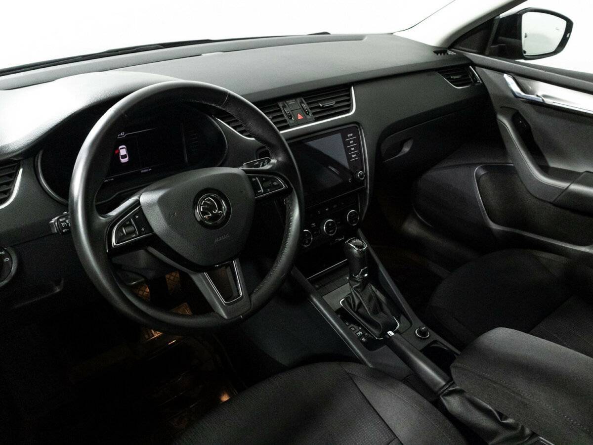 Skoda Octavia, 2018 Фото №11