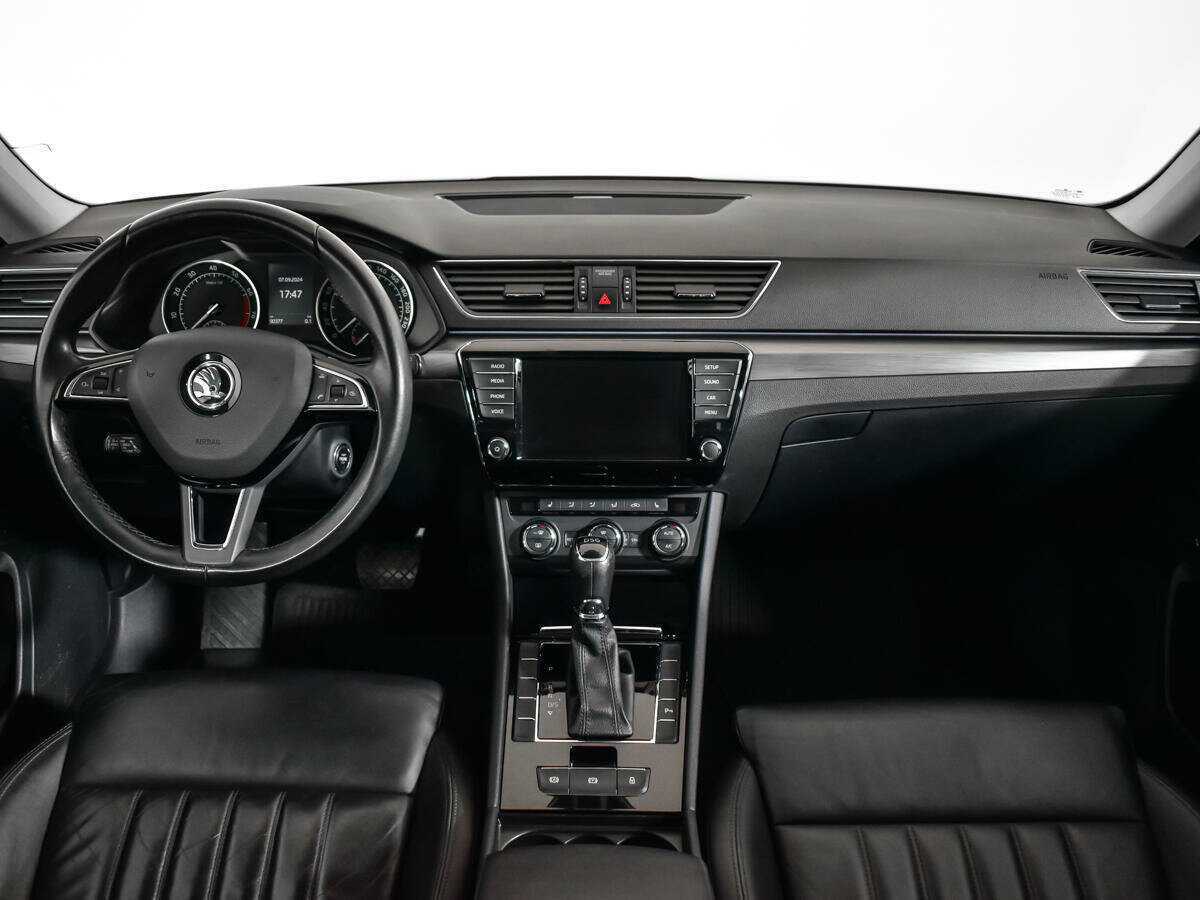 Skoda Superb, 2016 Фото №12