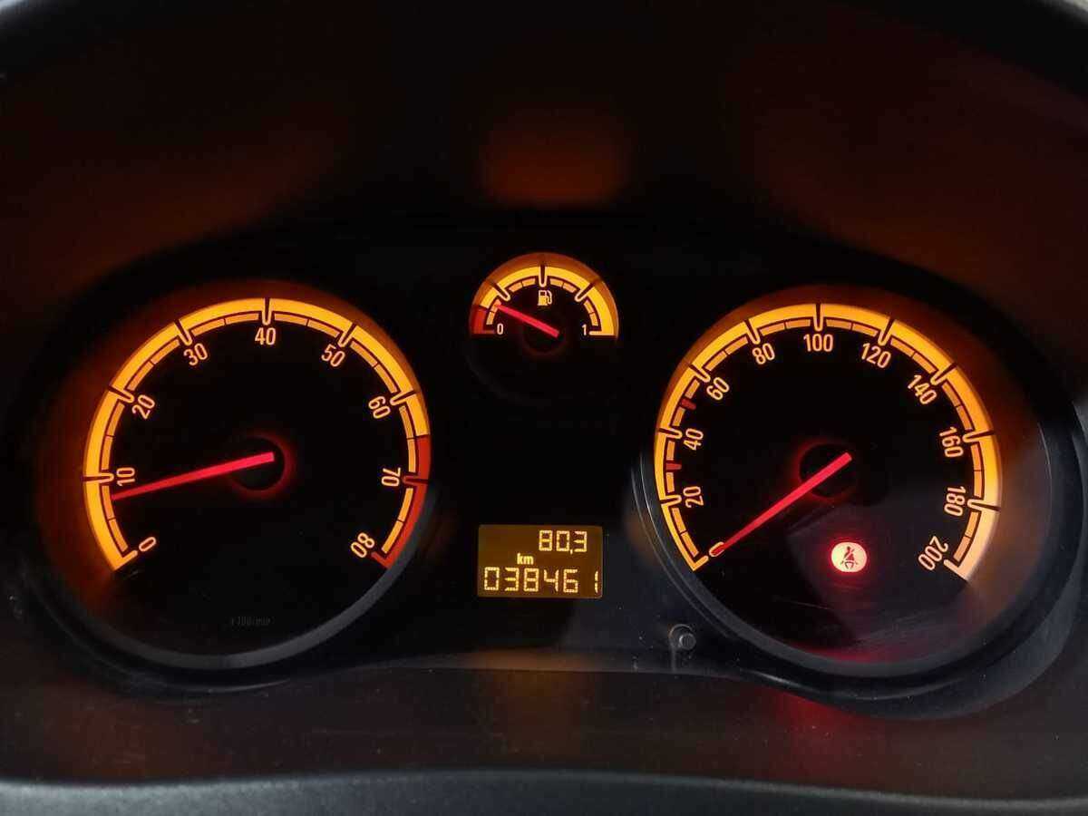 Opel Corsa, 2012 Фото №12