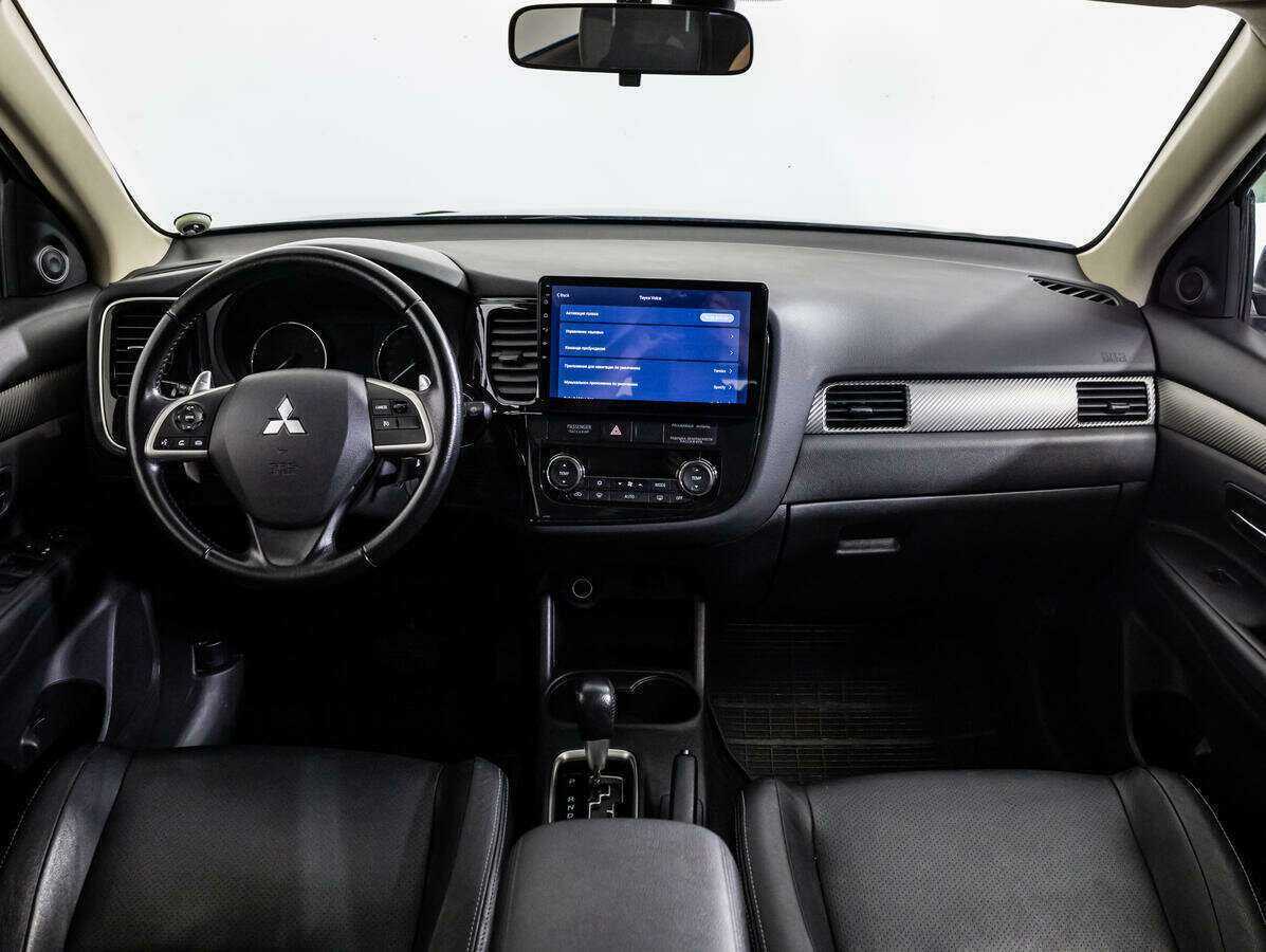 Mitsubishi Outlander, 2013 Фото №11