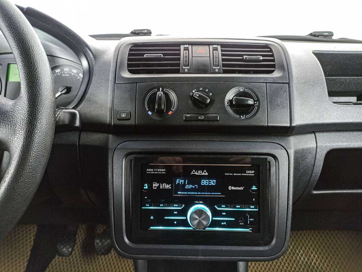 Skoda Fabia, 2012 Фото №13