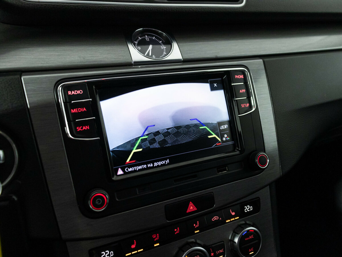 Volkswagen Passat B7, 2012 Фото №13