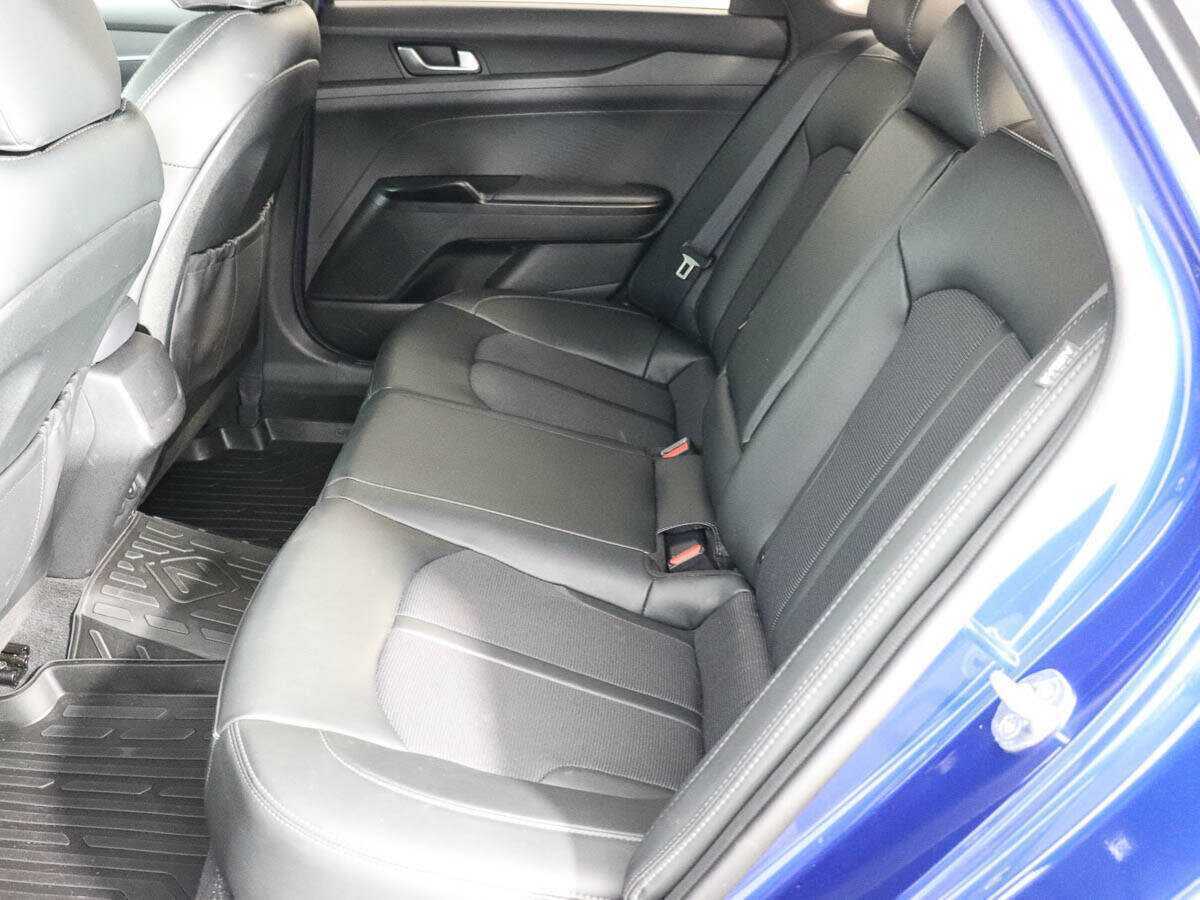 Kia K5, 2022 Фото №11