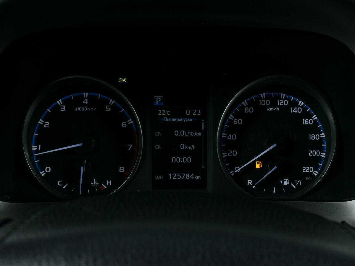 Toyota RAV4, 2018 Фото №13