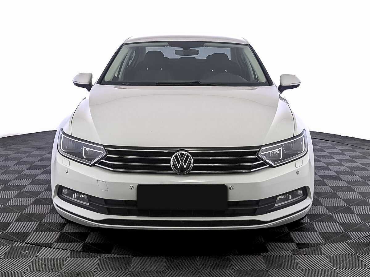 Volkswagen Passat, 2017 Фото №2