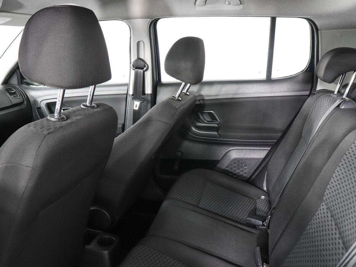 Skoda Fabia, 2013 Фото №8