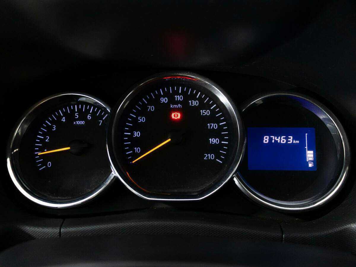 Renault Duster, 2015 Фото №12