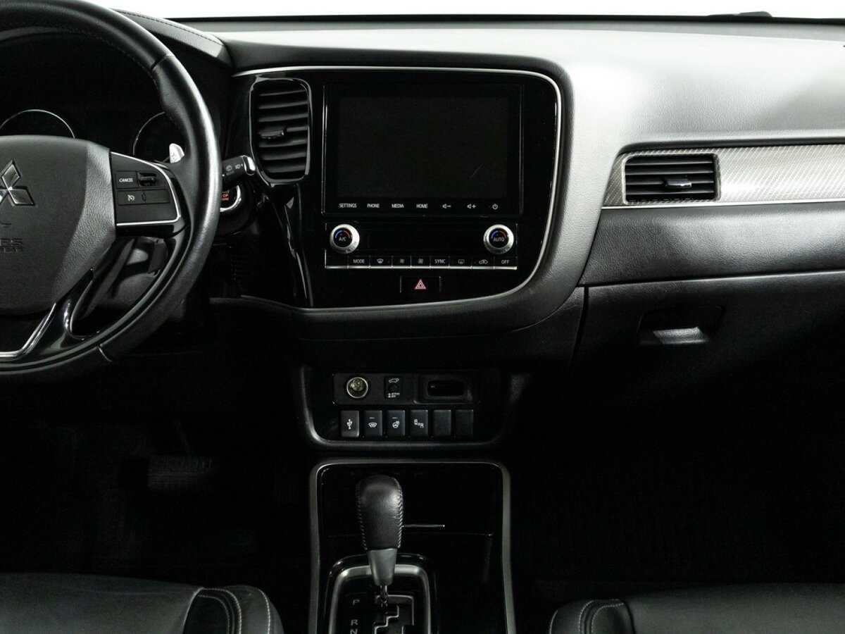 Mitsubishi Outlander, 2020 Фото №14