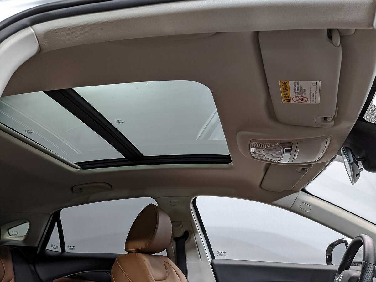 FAW Bestune B70, 2023 Фото №20