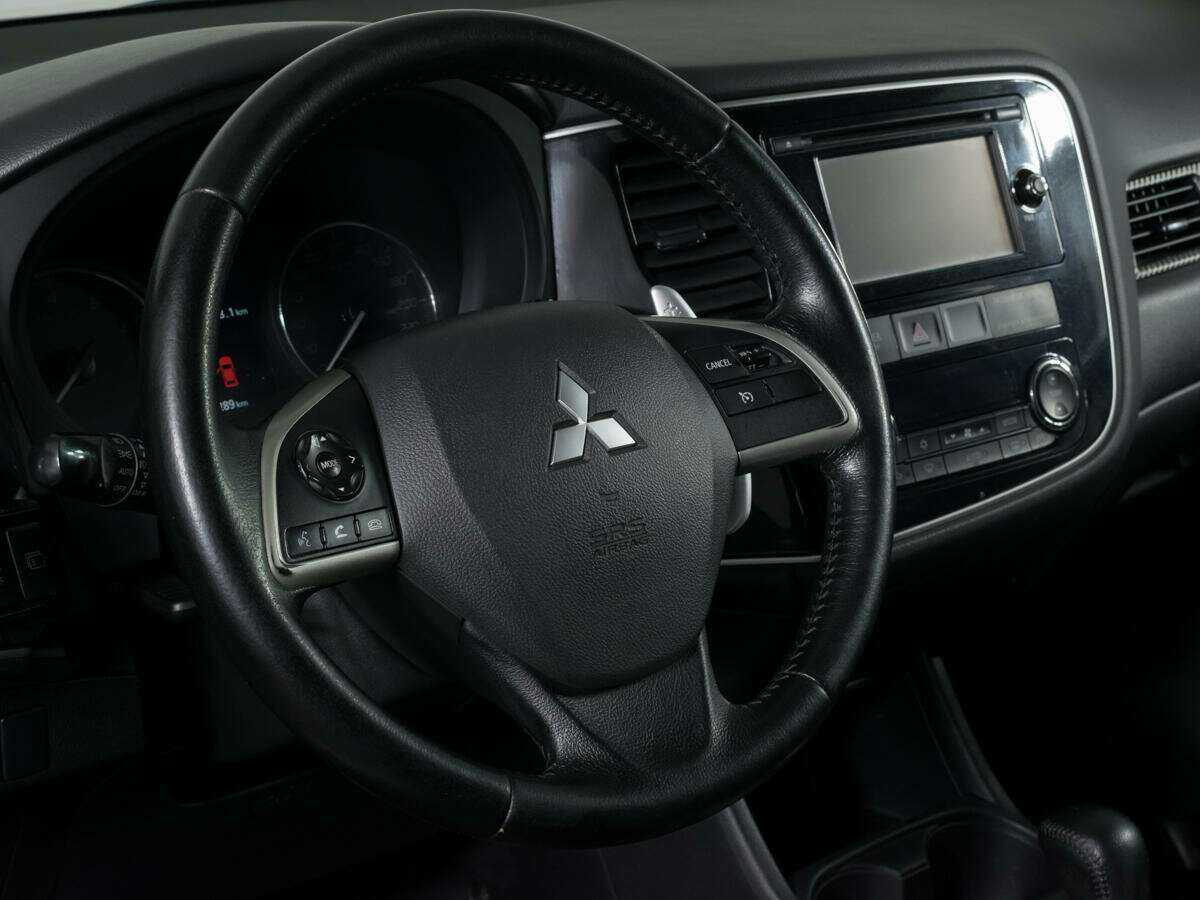 Mitsubishi Outlander, 2012 Фото №14