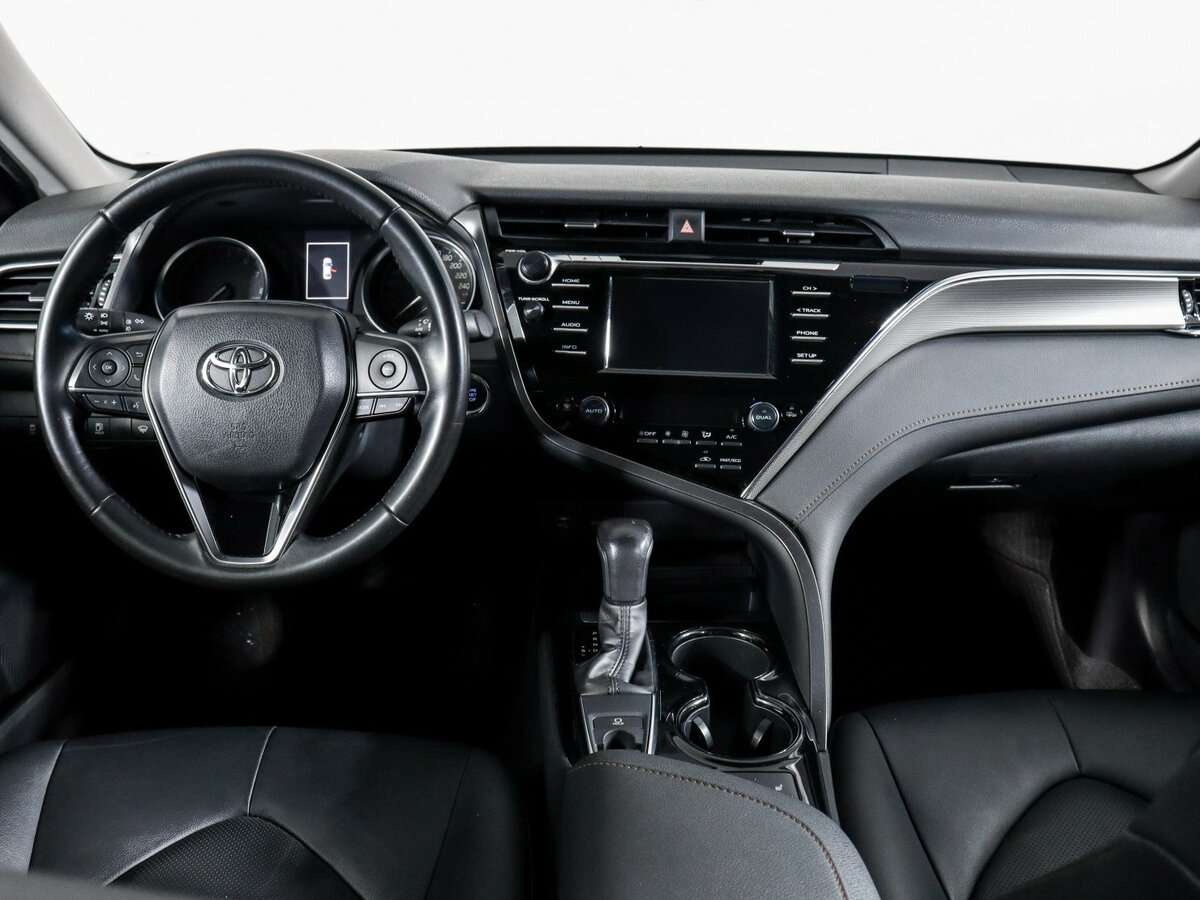 Toyota Camry, 2020 Фото №9