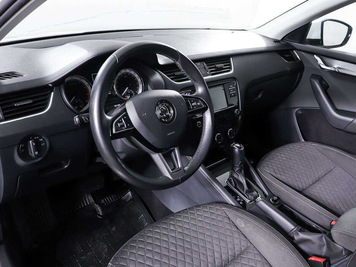 Skoda Octavia, 2018 Фото №14