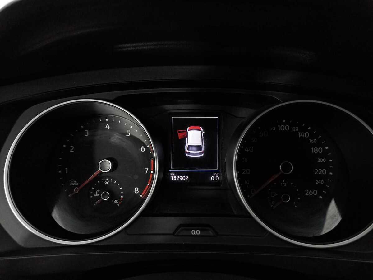 Volkswagen Tiguan, 2017 Фото №13