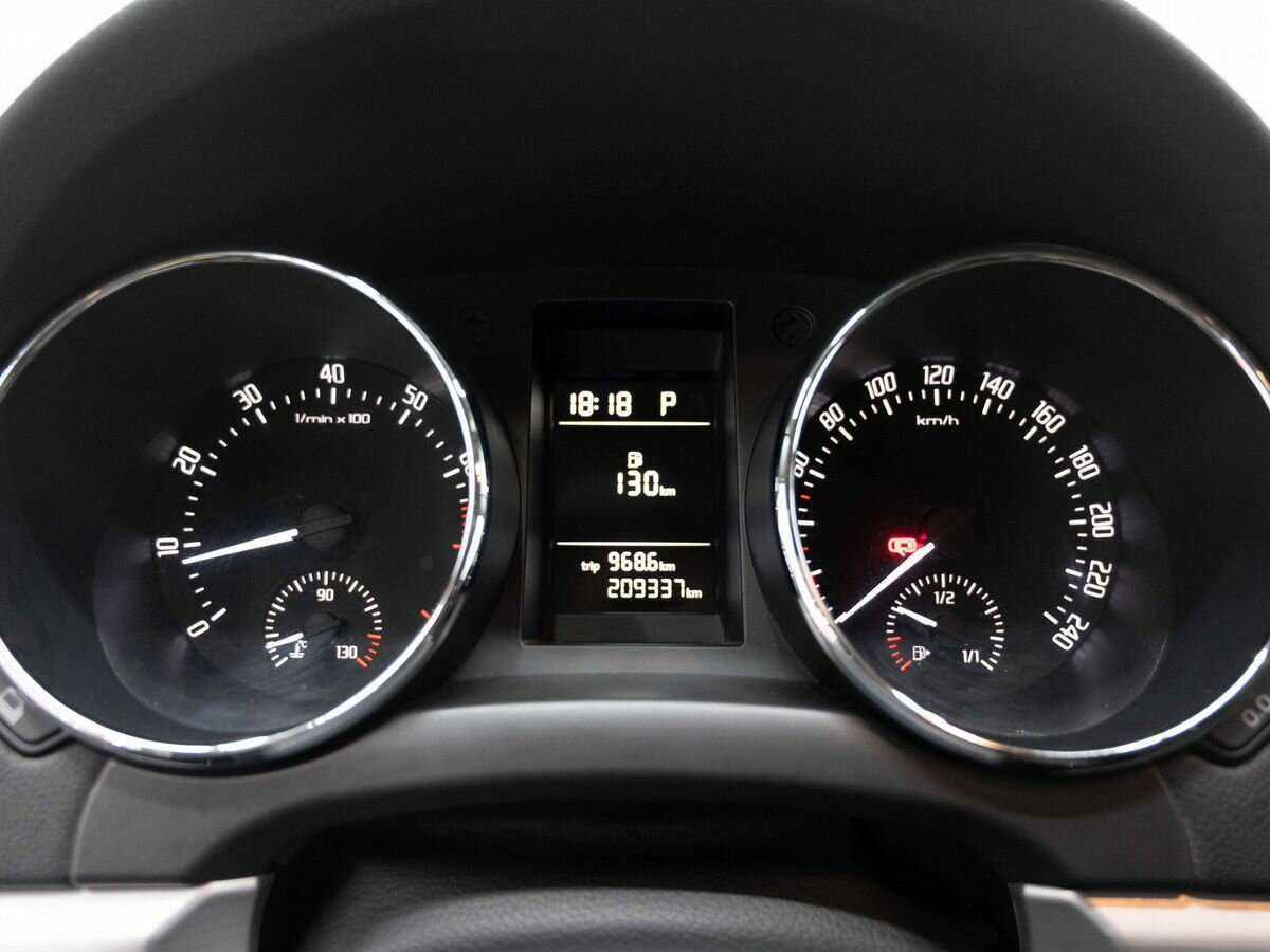 Skoda Yeti, 2014 Фото №14