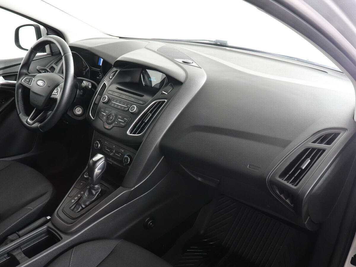 Ford Focus, 2018 Фото №10