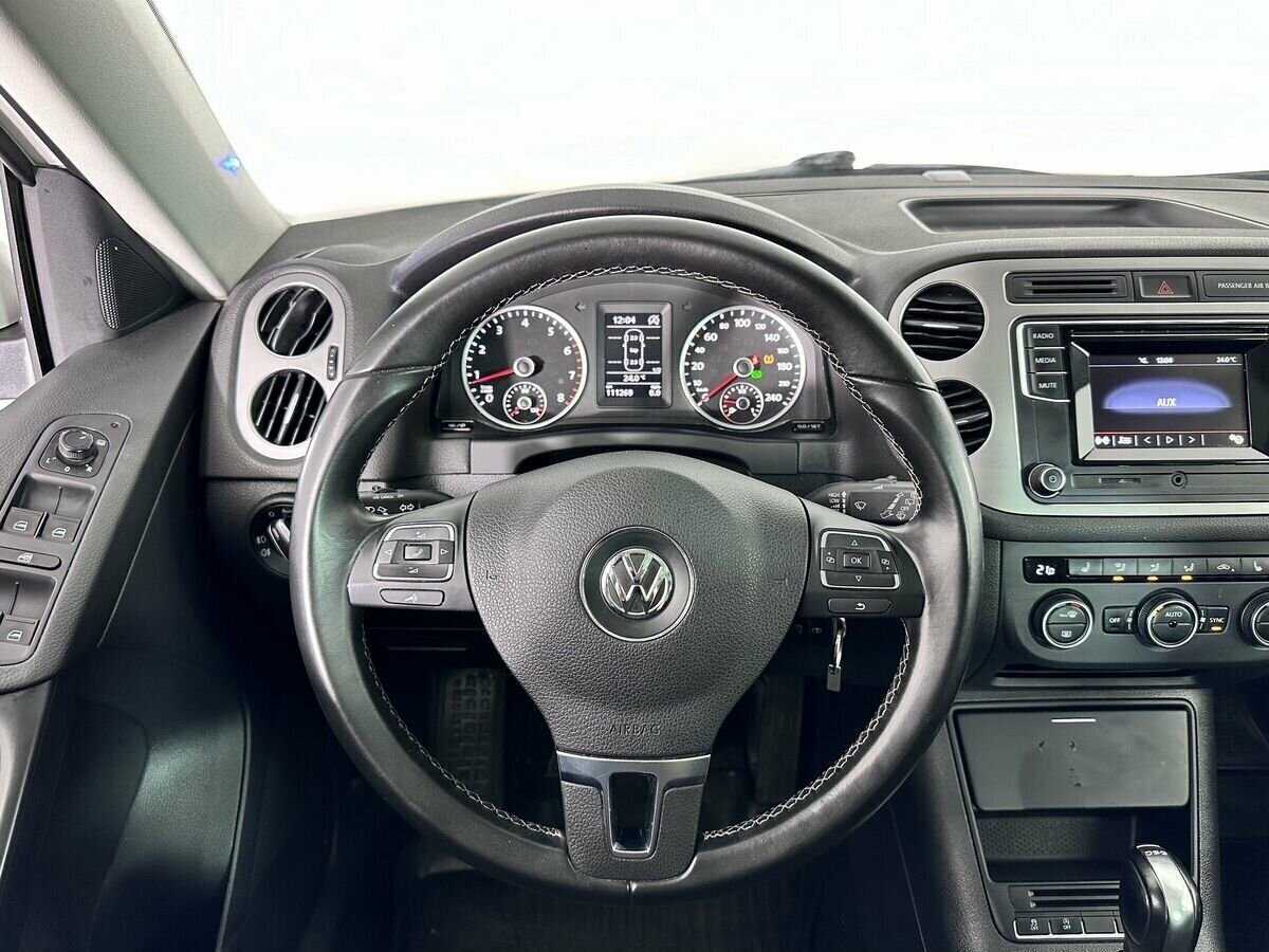 Volkswagen Tiguan, 2016 Фото №11