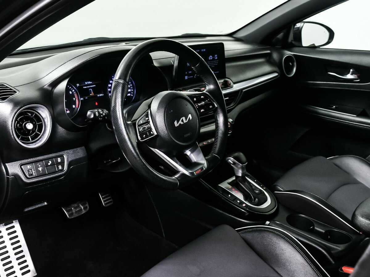 Kia Cerato, 2021 Фото №12