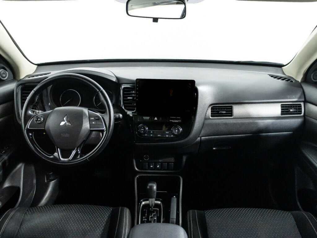 Mitsubishi Outlander, 2017 Фото №13