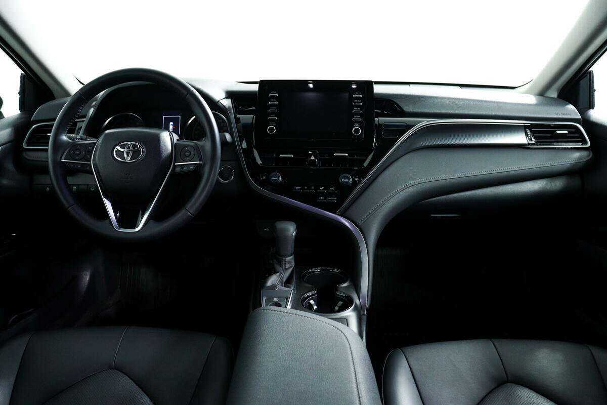 Toyota Camry, 2021 Фото №11