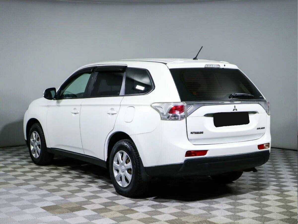 Mitsubishi Outlander, 2012 Фото №6