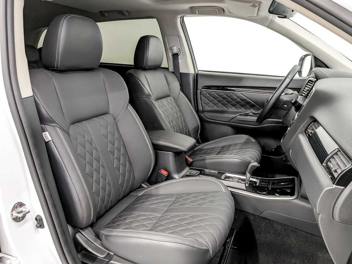 Mitsubishi Outlander, 2022 Фото №24