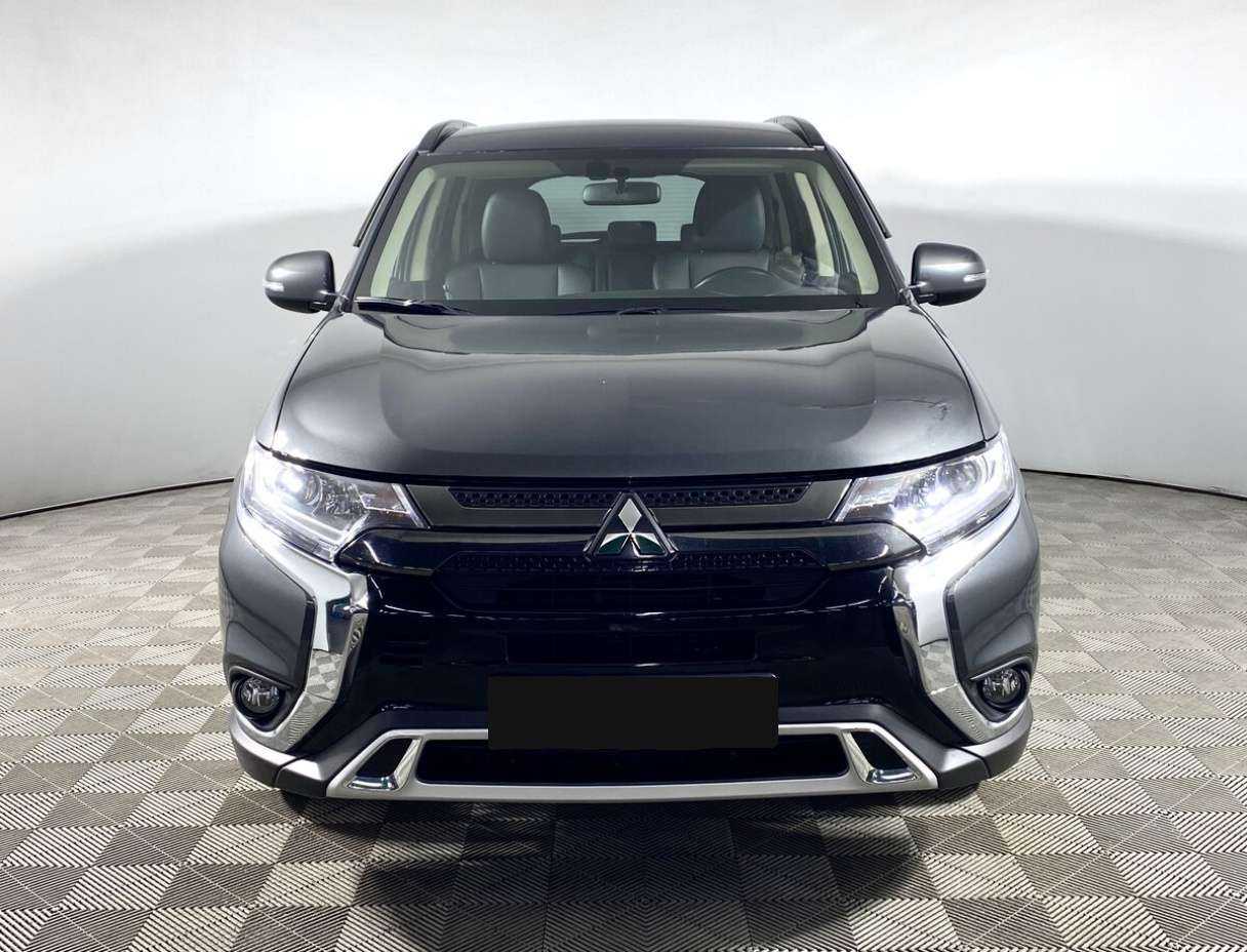 Mitsubishi Outlander, 2021 Фото №2