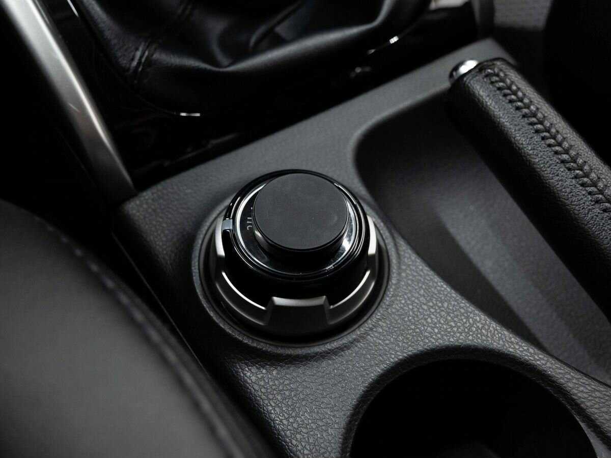 Mitsubishi Pajero Sport, 2017 Фото №22