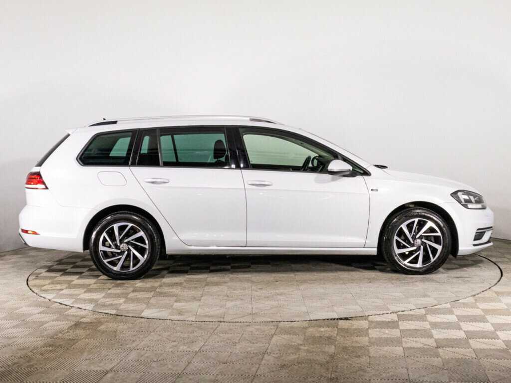 Volkswagen Golf, 2018 Фото №4