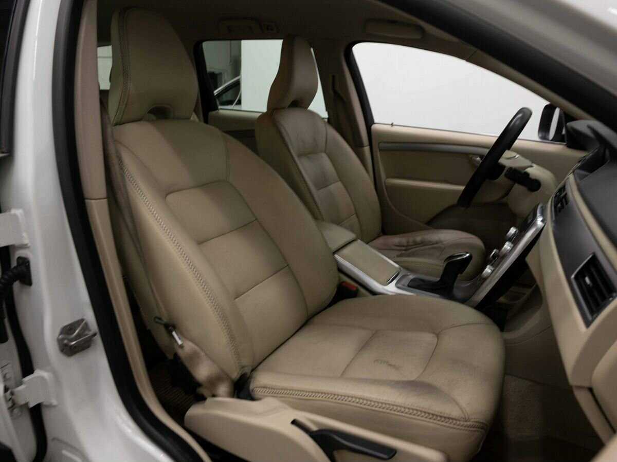 Volvo XC70, 2014 Фото №13