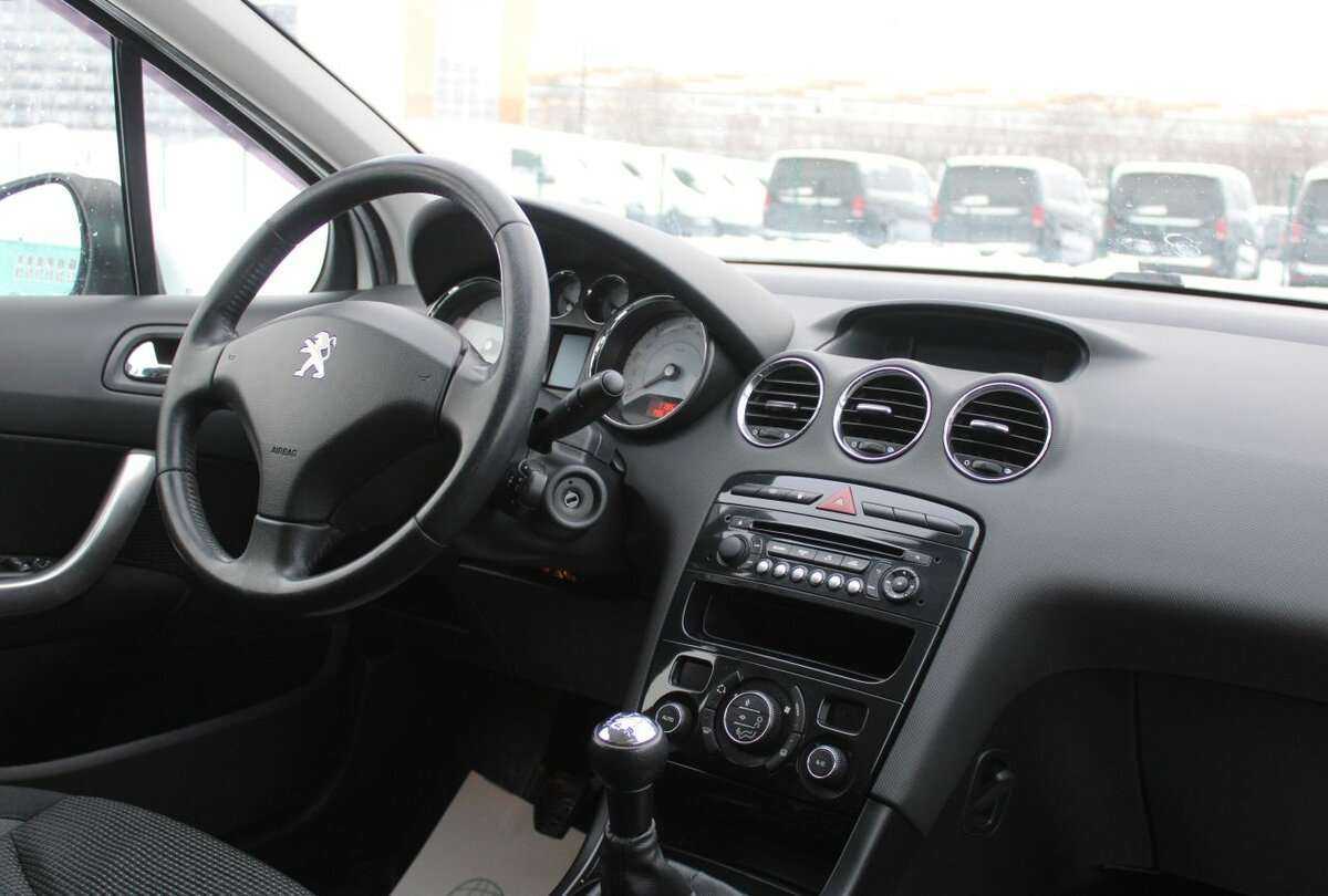 Peugeot 408, 2014 Фото №7