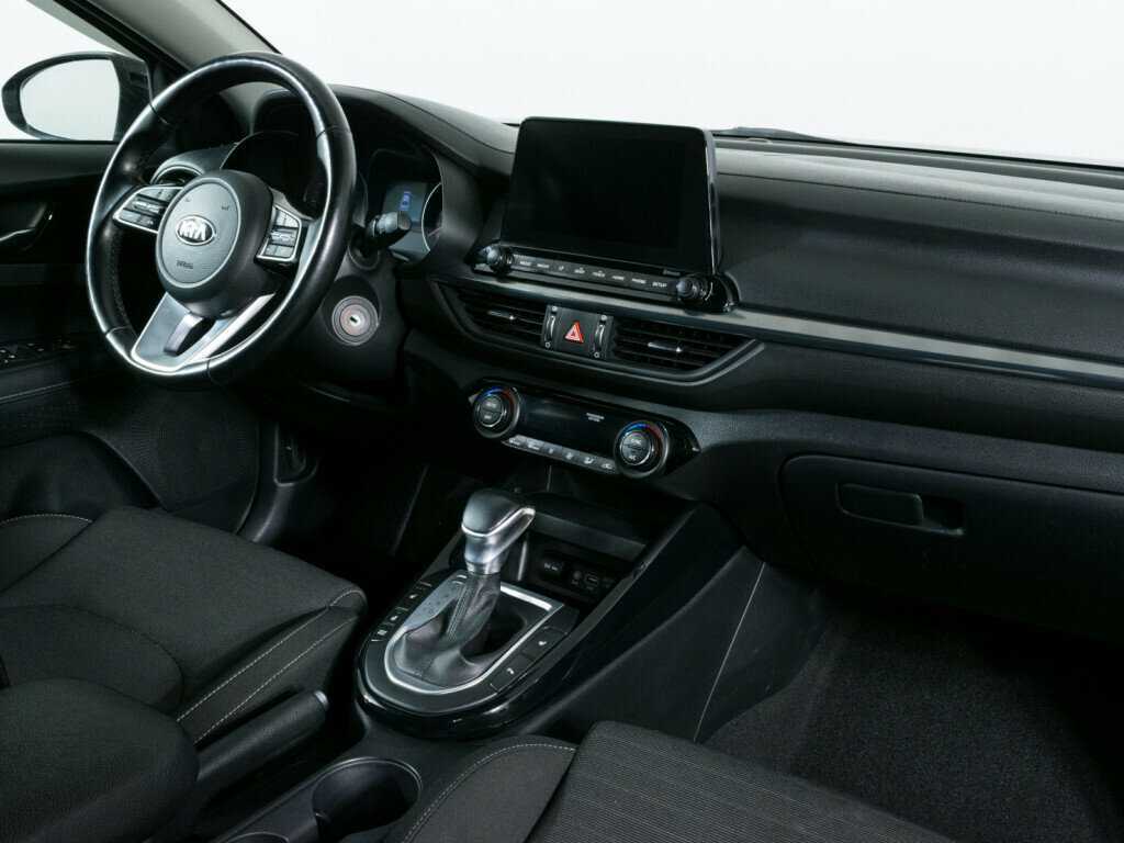 Kia Cerato, 2019 Фото №8
