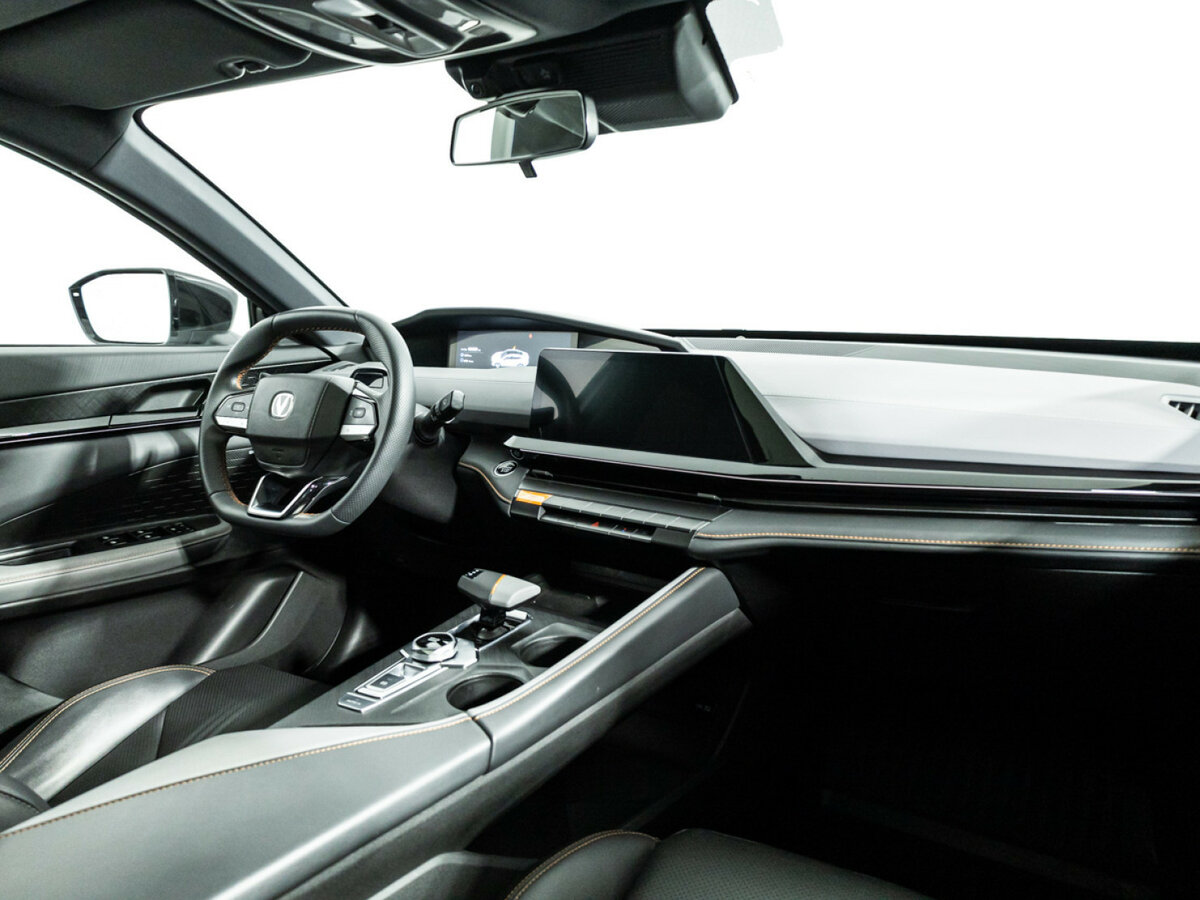 Changan UNI-V I, 2023 Фото №9