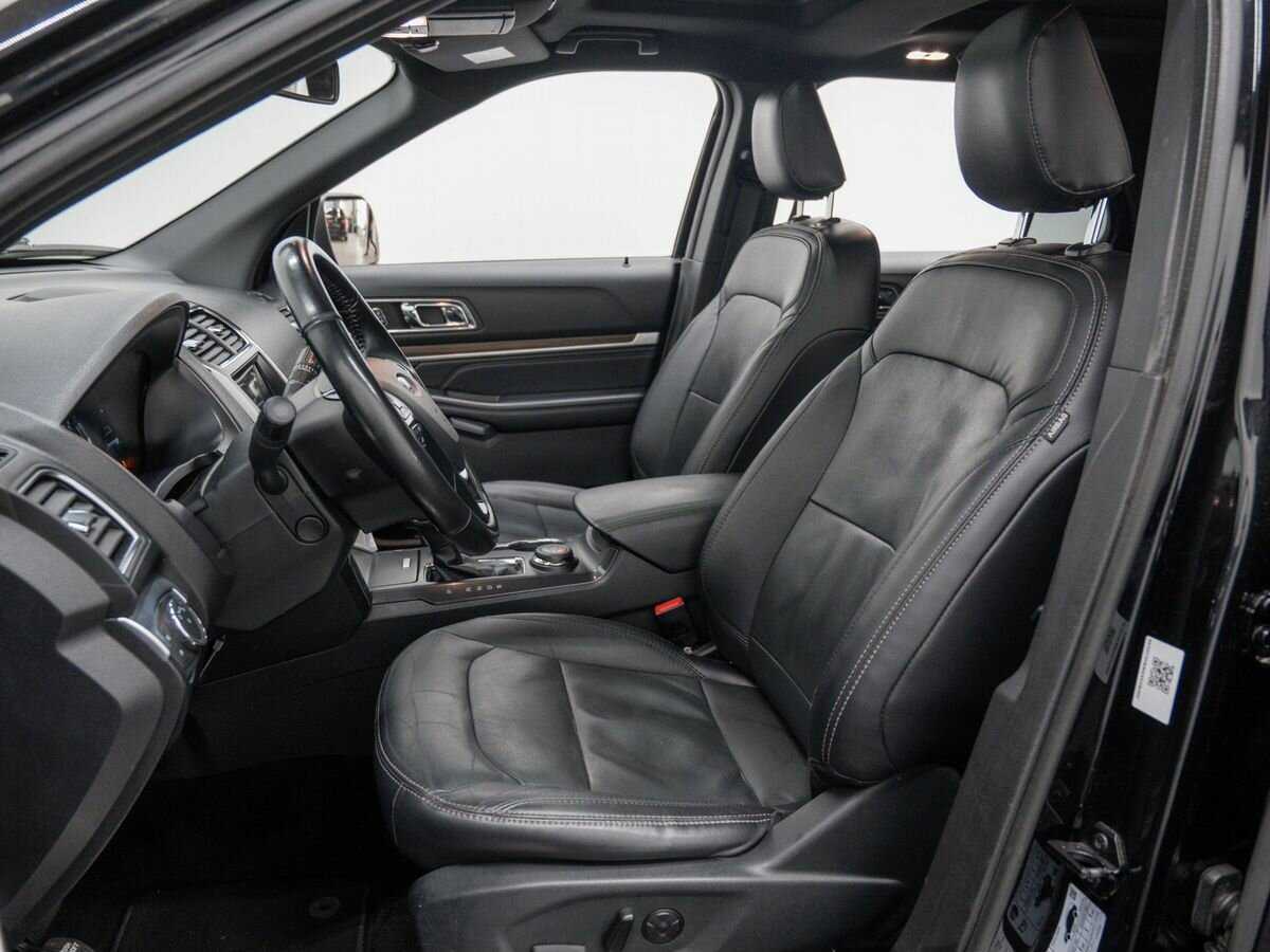 Ford Explorer, 2018 Фото №13