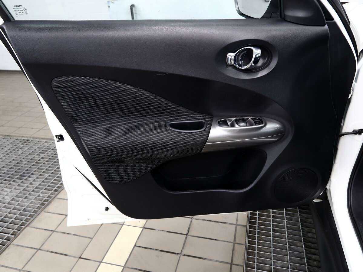 Nissan Juke, 2012 Фото №12