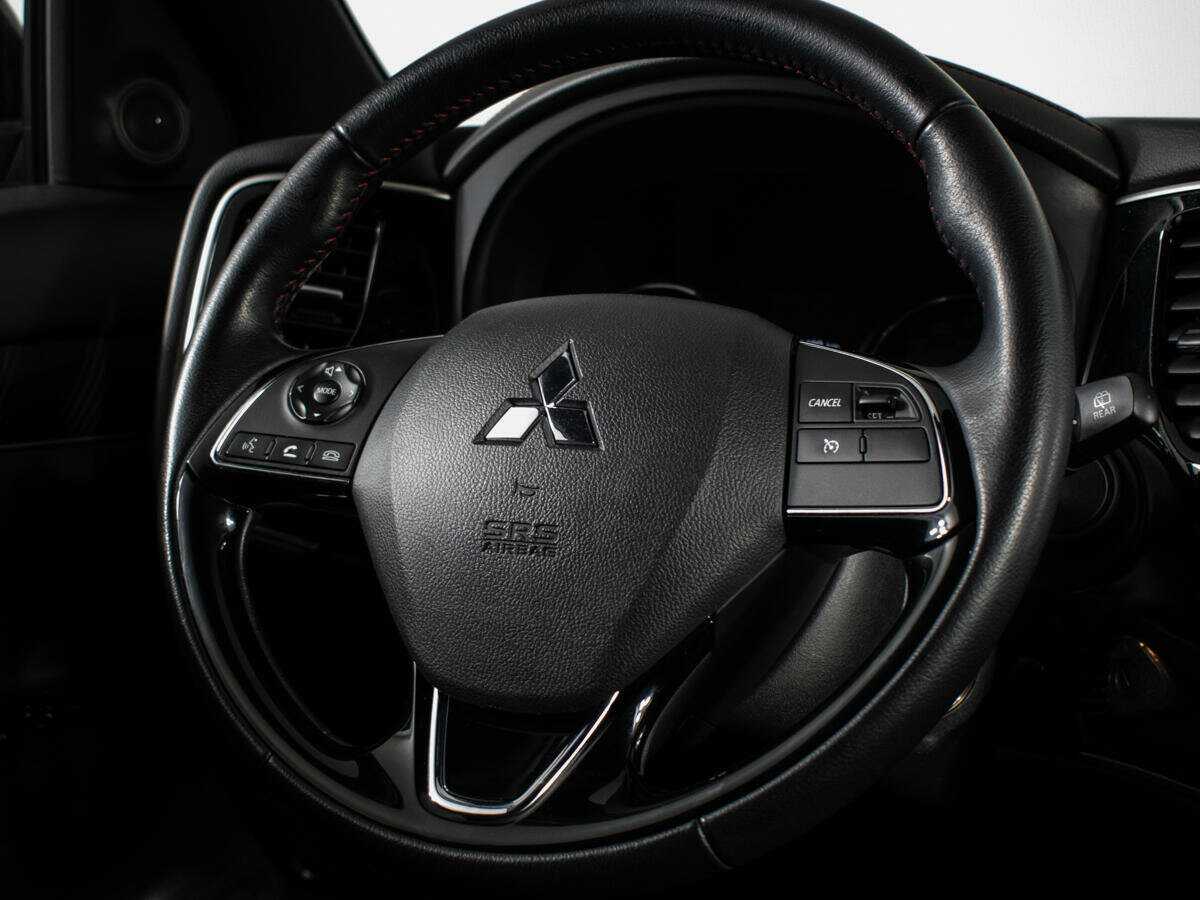 Mitsubishi Outlander, 2021 Фото №10