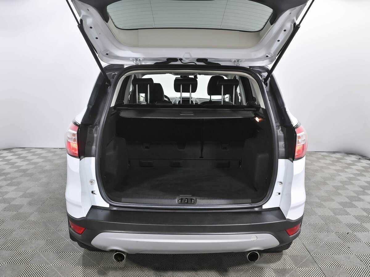 Ford Kuga, 2018 Фото №18