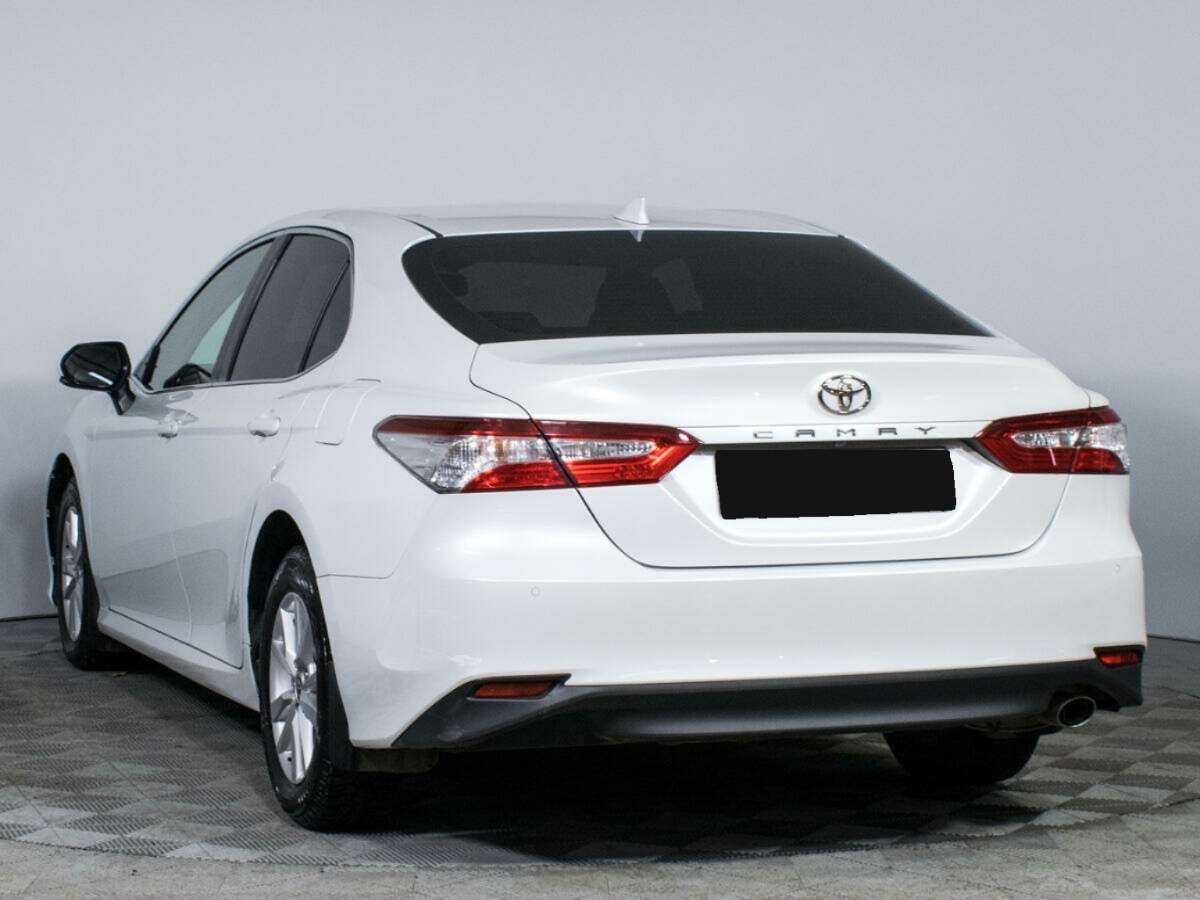 Toyota Camry, 2020 Фото №7