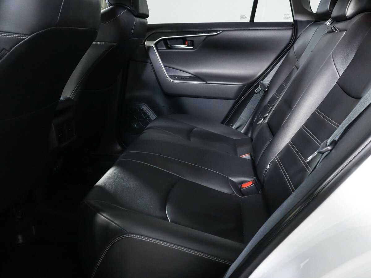 Toyota RAV4, 2021 Фото №7