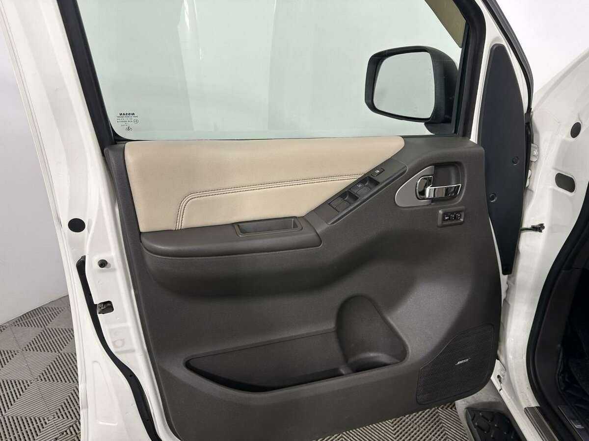 Nissan Pathfinder, 2012 Фото №8