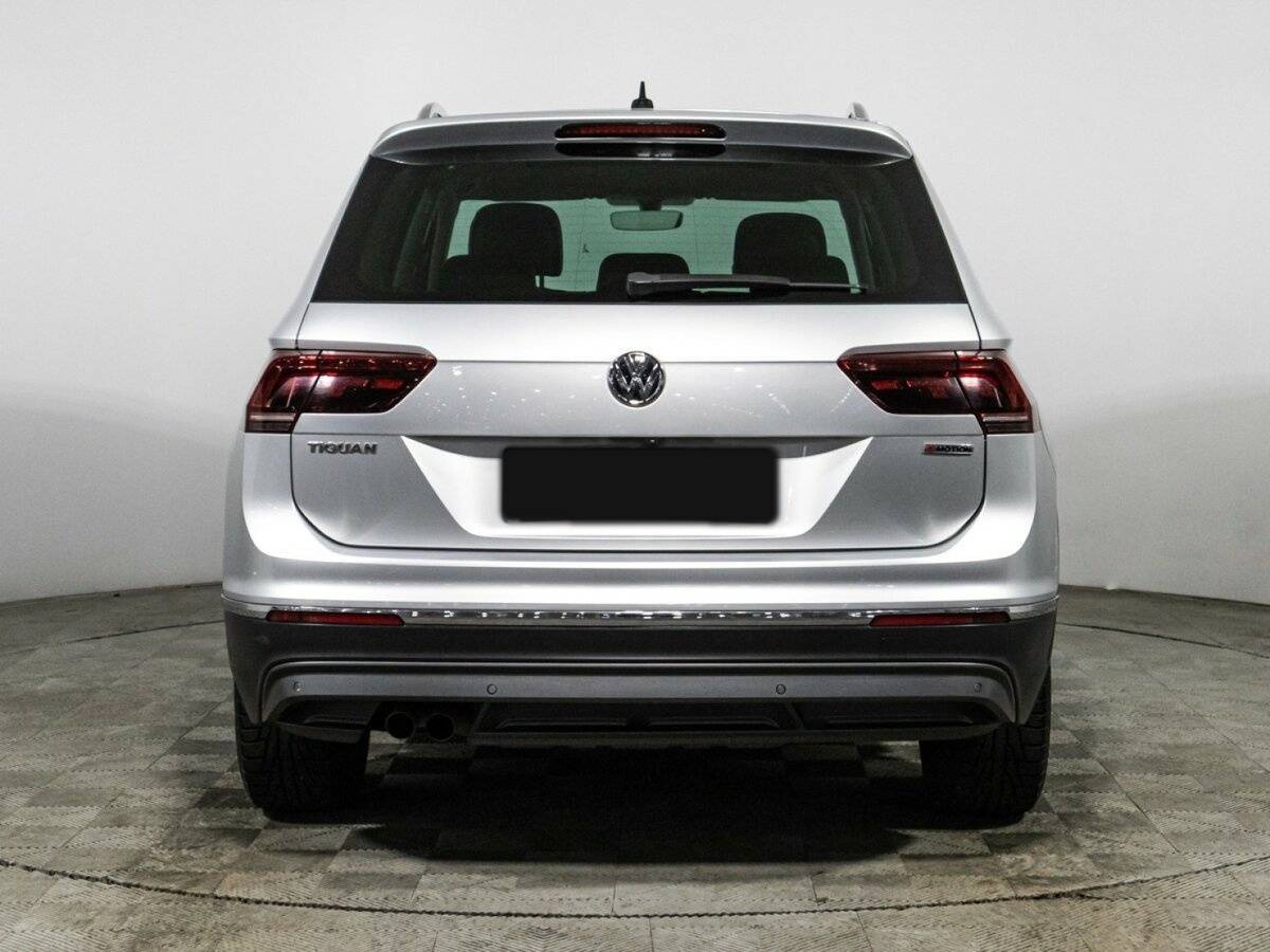 Volkswagen Tiguan, 2018 Фото №6