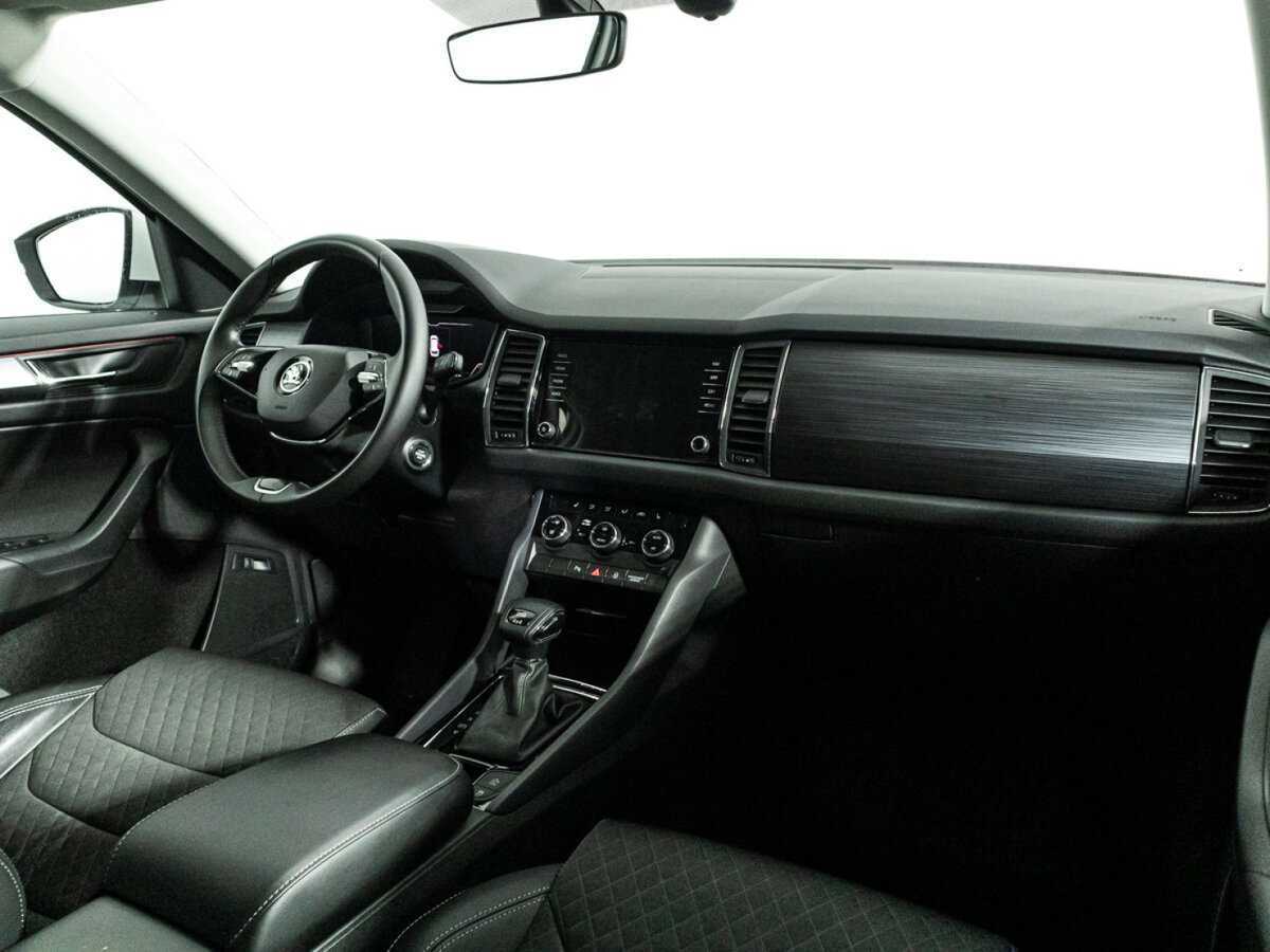 Skoda Kodiaq, 2021 Фото №9