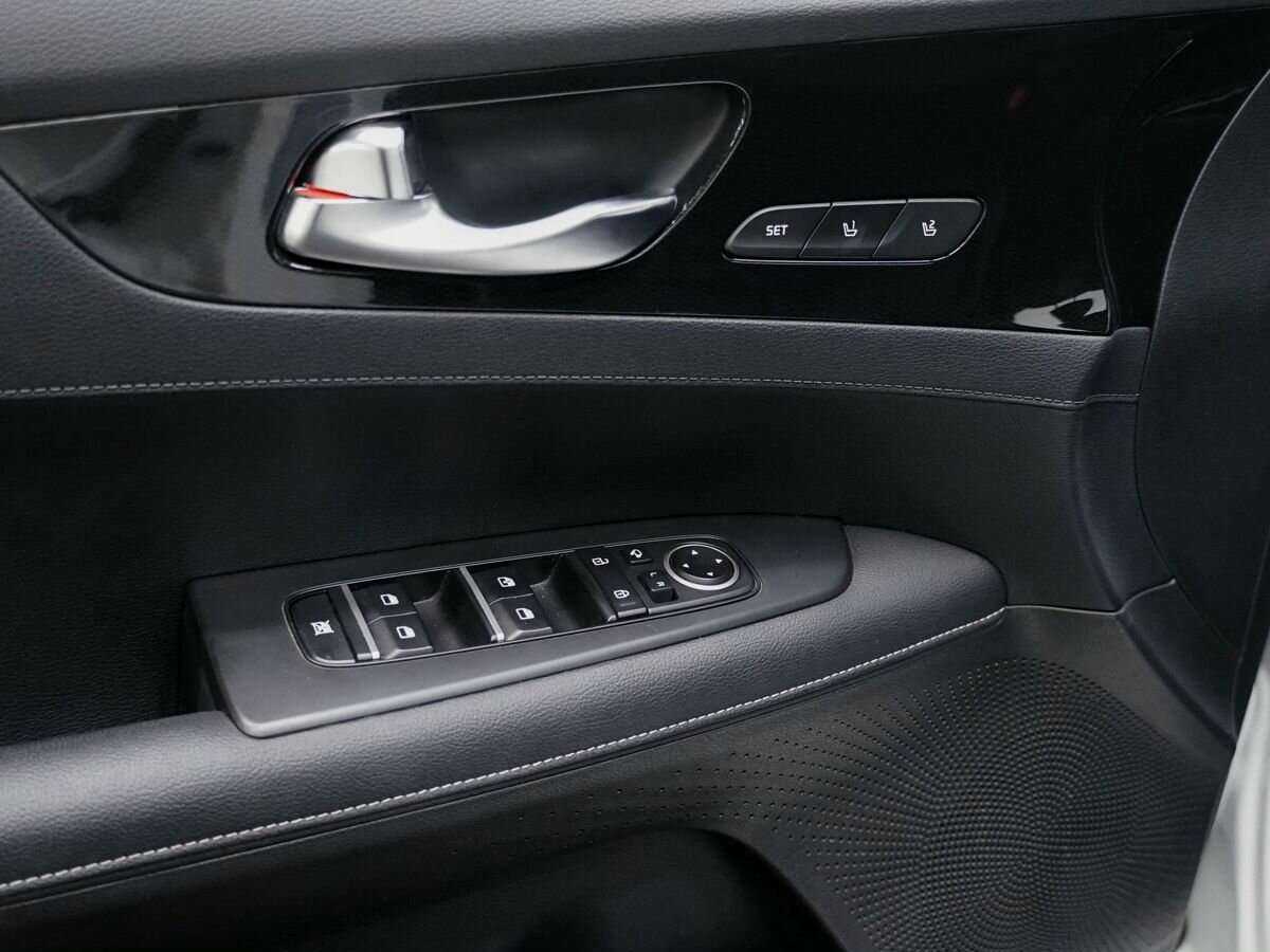 Kia Cerato, 2022 Фото №13