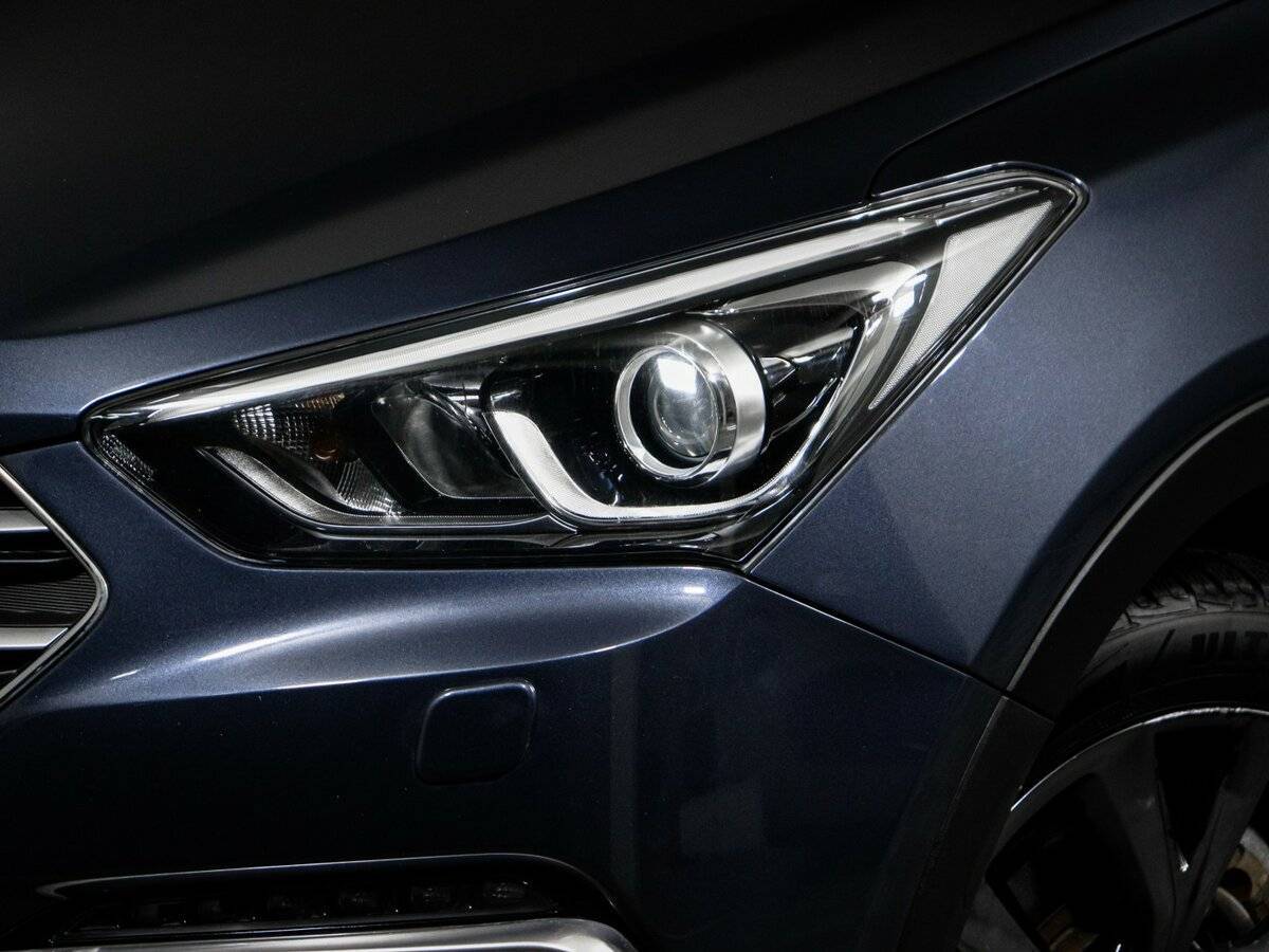 Hyundai Santa Fe, 2017 Фото №16